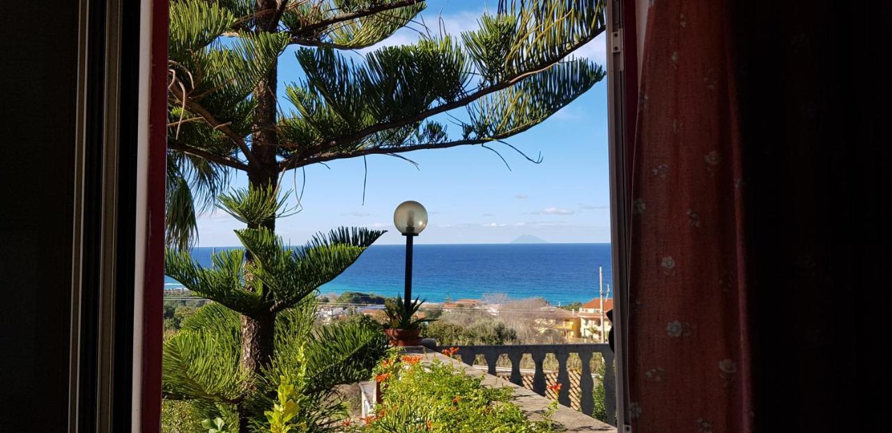 San Carlo - Terrazzo Sul Mare Con Ristorante E Pizzeria Bed & Breakfast Дзамброне Екстериор снимка