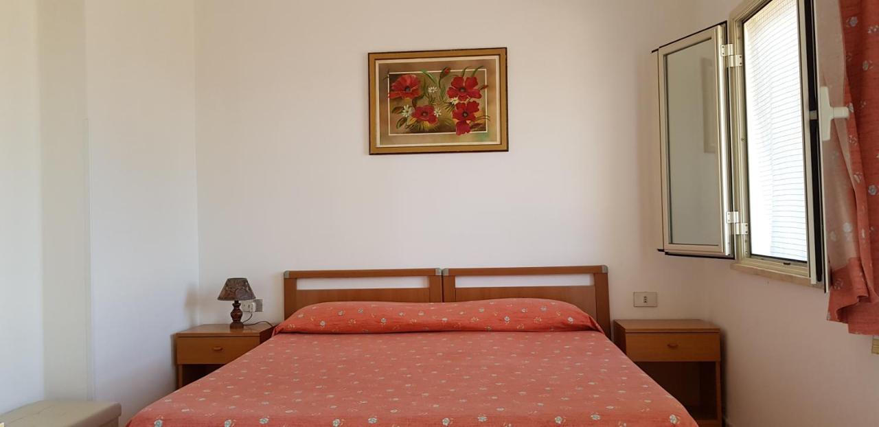 San Carlo - Terrazzo Sul Mare Con Ristorante E Pizzeria Bed & Breakfast Дзамброне Екстериор снимка